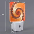 thumbnail image 2 of Balery Orange Rotating Luz Nocturna LED con Sensor Automático, Enchufe con Sensor Crepuscular, Luz Suave de 0.5W para Dormitorio, Pasillo, Baño-EU, 2 of 7
