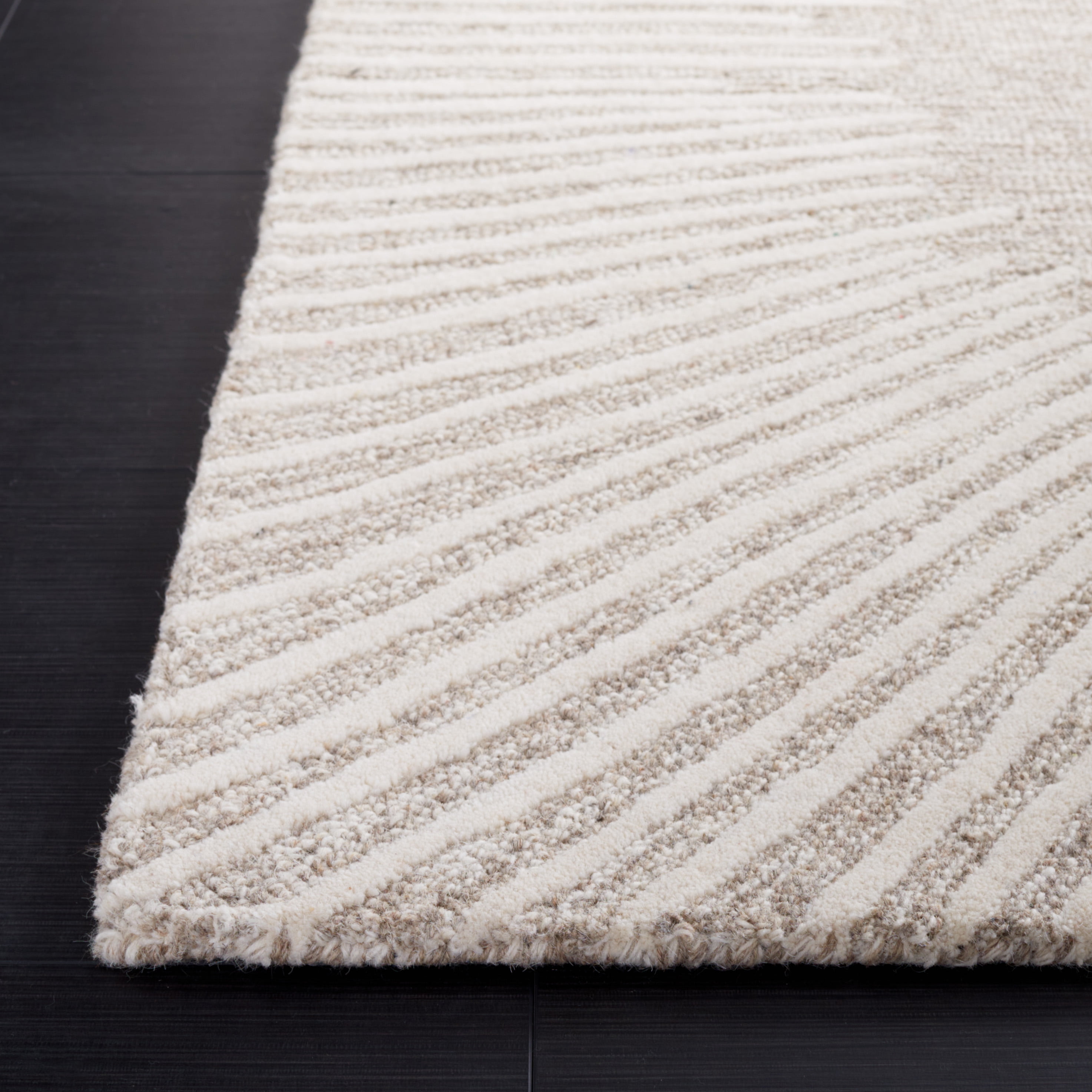Safavieh Abstract Frieda Radiate Area Rug, Natural/Ivory, 10' x 10' Square