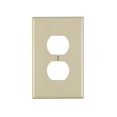 thumbnail image 1 of Placa de pared Leviton con receptáculo dúplex de 1 elemento Midway Ivory PJ8-I, 1 of 1