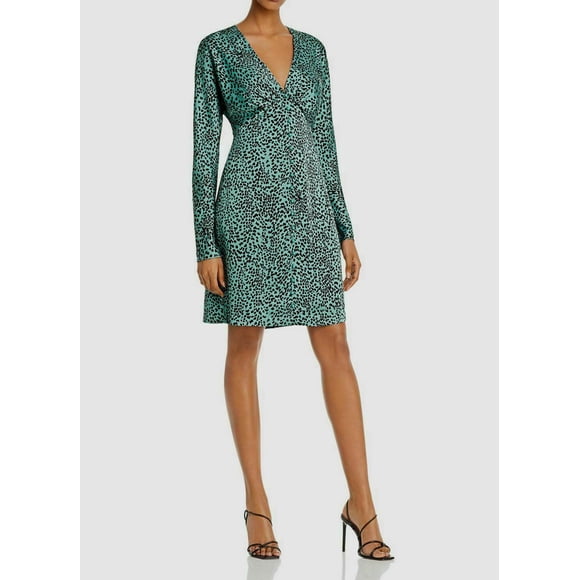 Équipement Robe Mini en Satin à Imprimé Léopard Col en V Vert Taille 4 $425