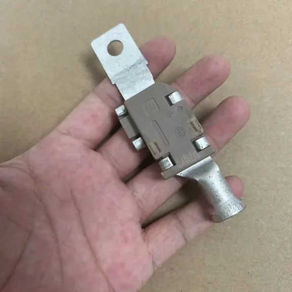 Battery Positive Wire Fuse Connector, For Volvo S60 S80 XC60 V60 S80L