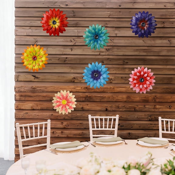 AYktou Metal Flowers Wall Decor, Wall Art Hanging Decorations Artificial Chrysanthemum Outdoor Garden Iron Horticultural Fence Hanging Ornaments for Garden Backyard Bedroom Patio Living Room