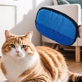 thumbnail image 4 of Gant pour Enlever les Poils d'Animaux - Aide Électrostatique Réutilisable pour Toiletter les Chats et les Chiens pour Canapé, Usage Polyvalent Intérieur Extérieur, 4 of 5