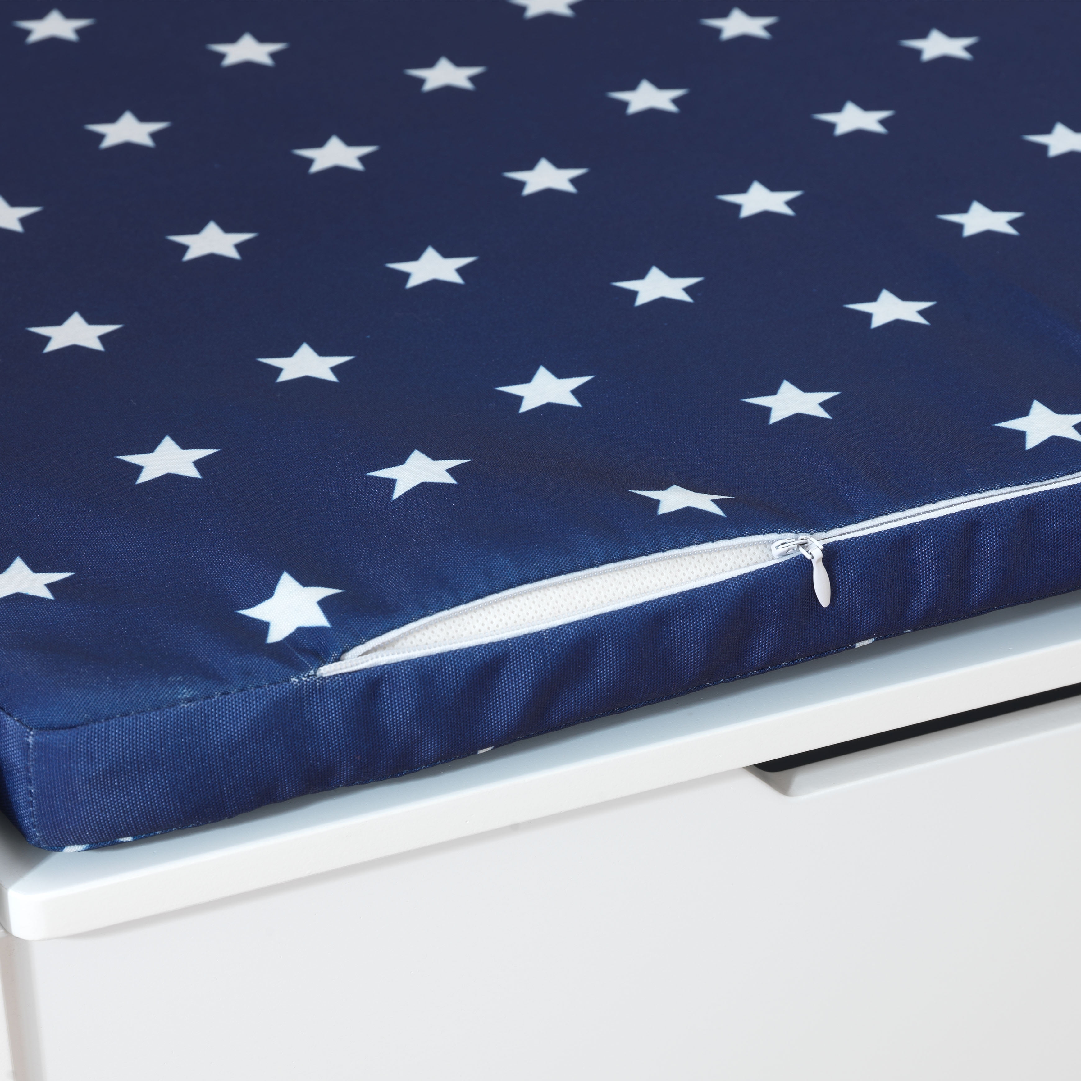 kidkraft austin toy box cushion