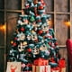 thumbnail image 5 of De Madera Ahuecado Gingerman Colgante Árbol De Navidad Colgante Colgante Regalo Para Amigos Y Familiares Scienceny HA045231-04, 5 of 5
