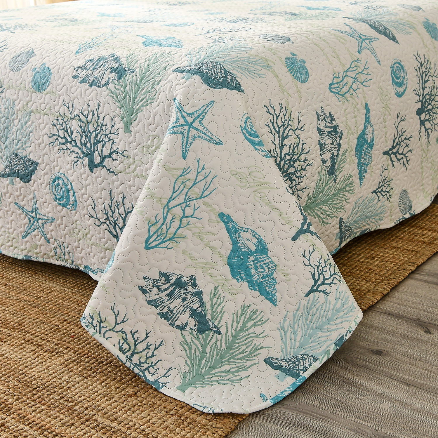 Kebury Ocean Beach Theme Quilts Bedding Set King Size Lightweight Patchwork Coastal Bedding Green Grass Coverlets Conch Seashell Starfish Seaweed Bedspreads (1 Quilt, 2 Pillow Shams)