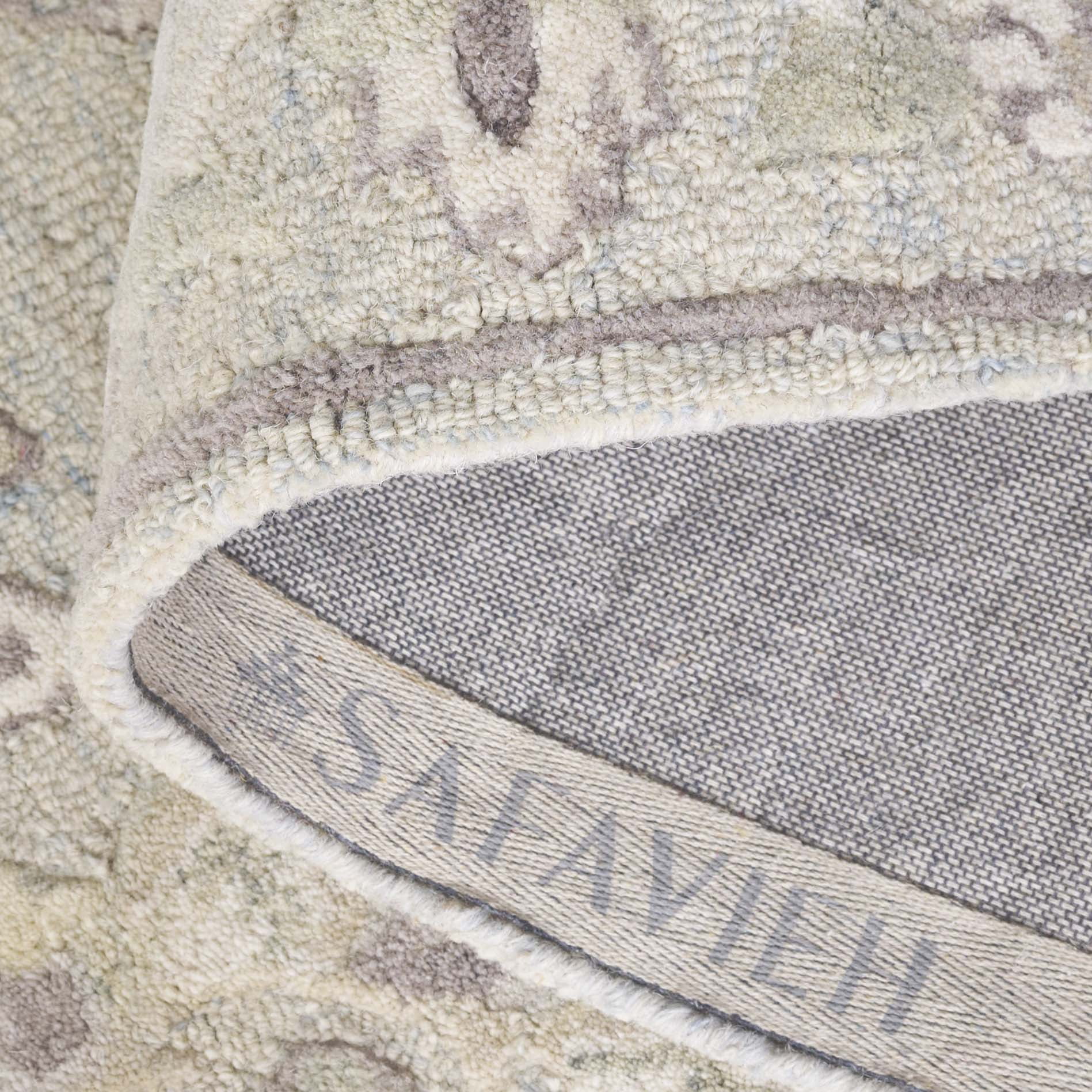 SAFAVIEH Glamour Catrine Bordered Wool Area Rug, Light Blue/Ivory, 4' x 6'
