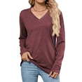 thumbnail image 2 of T-shirts pour Femmes à Col en V à Manches Longues Hauts Décontractés Doux Unis T-Shirt Basique Jujube Rouge TTG, 2 of 9