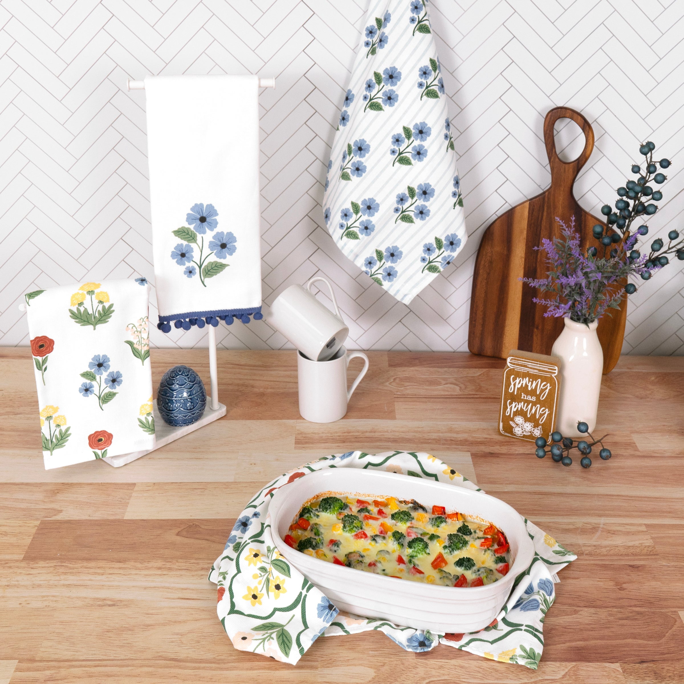 RITZ 100% Cotton Kitchen Towels, Blue Trellis Floral – Absorbent Dish Towels for Drying & Cleaning – Soft & Durable (Set of 4)