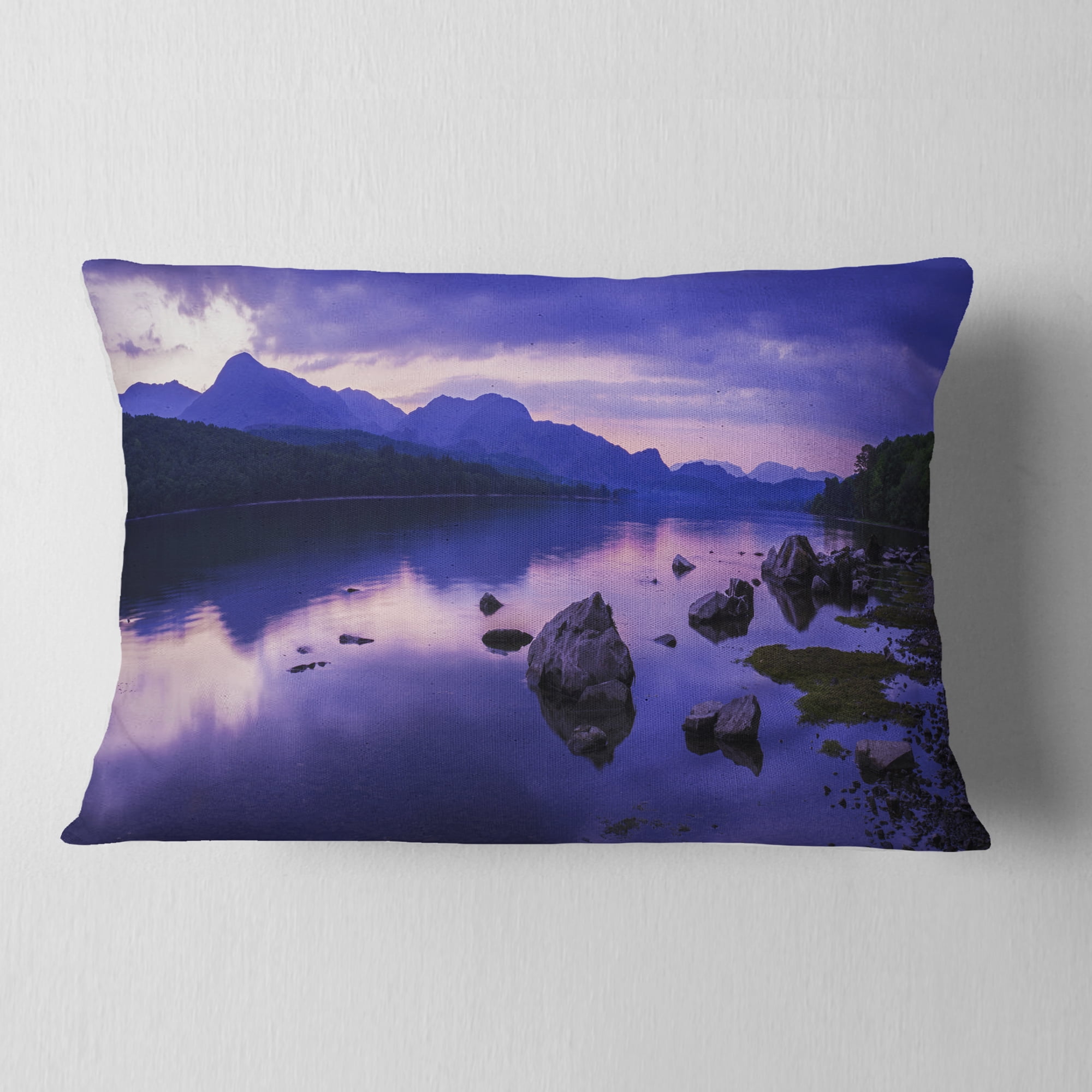 Designart Coniston Water in the Lake District - Landscape Printed Throw Pillow - 12x20