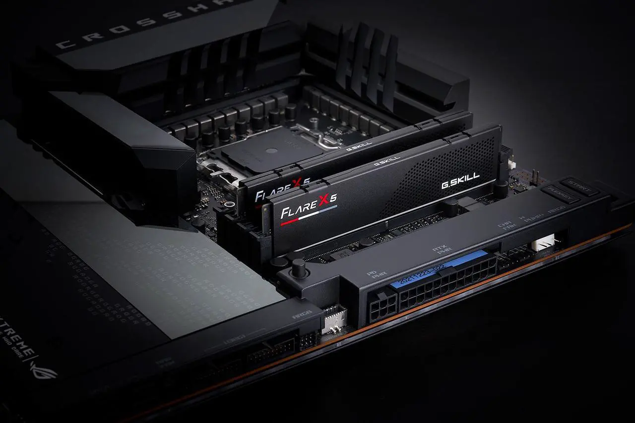 G.SKILL Flare X5 32GB (2 x 16GB) 288-Pin PC RAM DDR5 6000 (PC5 48000) Desktop Memory Model F5-6000J3038F16GH2-FX5