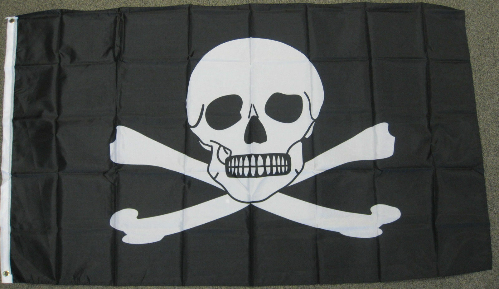 Ten fathoms deep pirate skull and crossbones Flag  5ft x 3ft 