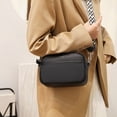 thumbnail image 5 of Bolso de mano de piel para mujer con correa ancha, bolso de hombro. Bolsos modernos con correa ancha para el hombro, color negro., 5 of 5