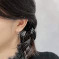 thumbnail image 4 of Pendientes blancos, cristales negros, pendientes de diamantes negros bañados en oro para mujer, pendientes colgantes para mujer, aniversario de bodas, 4 of 5