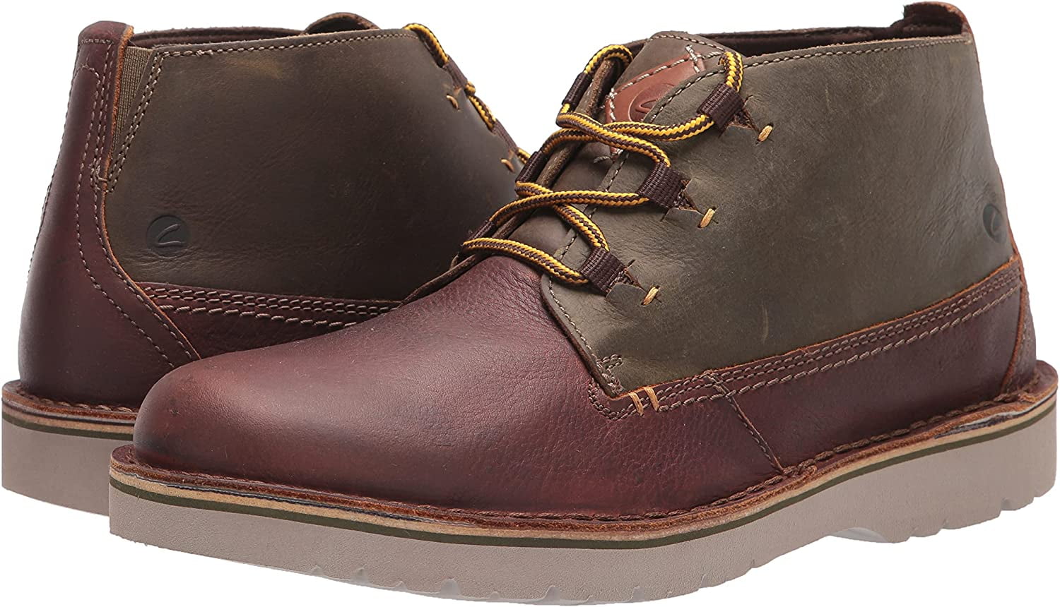 Clarks Men's Eastford Mid Chukka Boot Dark Brown Combi 9　並行輸入品 HOT ! Eastford Clarks Mens Boots  Boots For Men Clarks