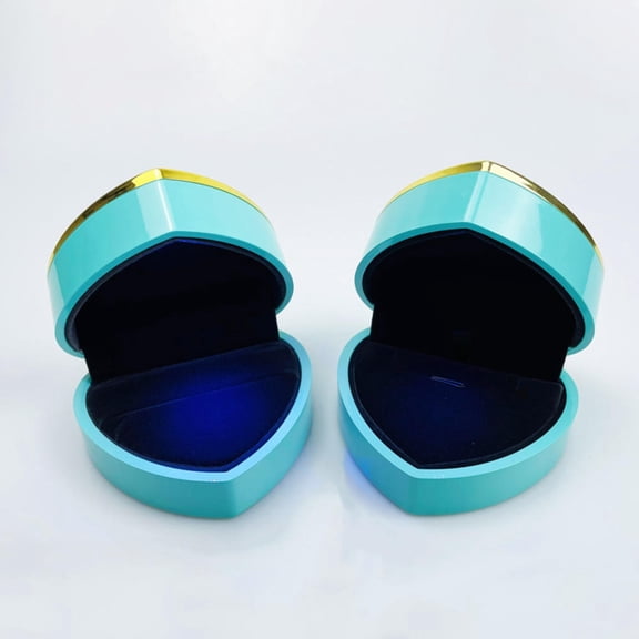 New heart-shaped ring box LED with light creative proposal necklace box pendant jewelry box storage gift box