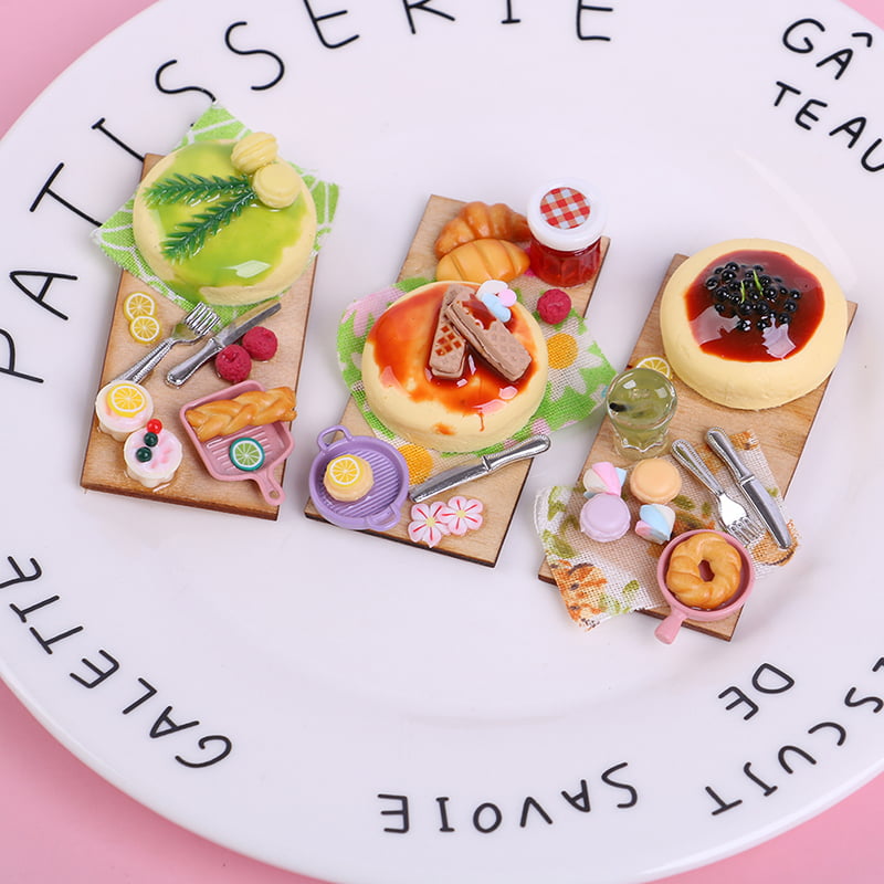 DOLLS HOUSE  = Handcrafted  Plate 