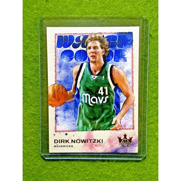 Dirk Nowitzki GOLD FOIL COURT KINGS WATER COLOR Card Mavericks SP 2023-24 Panini