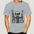 thumbnail image 1 of Camisetas con gráficos de esqueleto de laboratorio de química, camisetas Harajuku de manga corta, camisetas de gran tamaño modernas para amantes de la química., 1 of 7