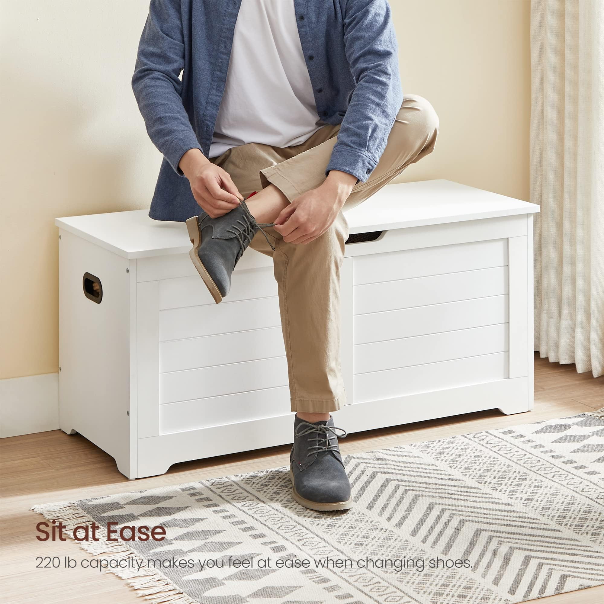 Storage Chest, Storage Trunk with 2 Safety Hinges, Organizer Bench for Entryway, 15.7 x 39.4 x 18.1 Inches, White