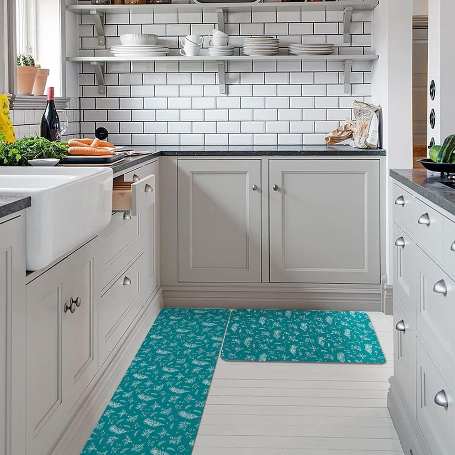Kitchen Rug Mat Xmas Holly Berry Teal, Set of 2, Anti-Fatigue Non-Skid Washable Kitchen Runner Rugs, Soft Comfort Rug for Kitchen, Floor Home, Front of Sink, Laundry