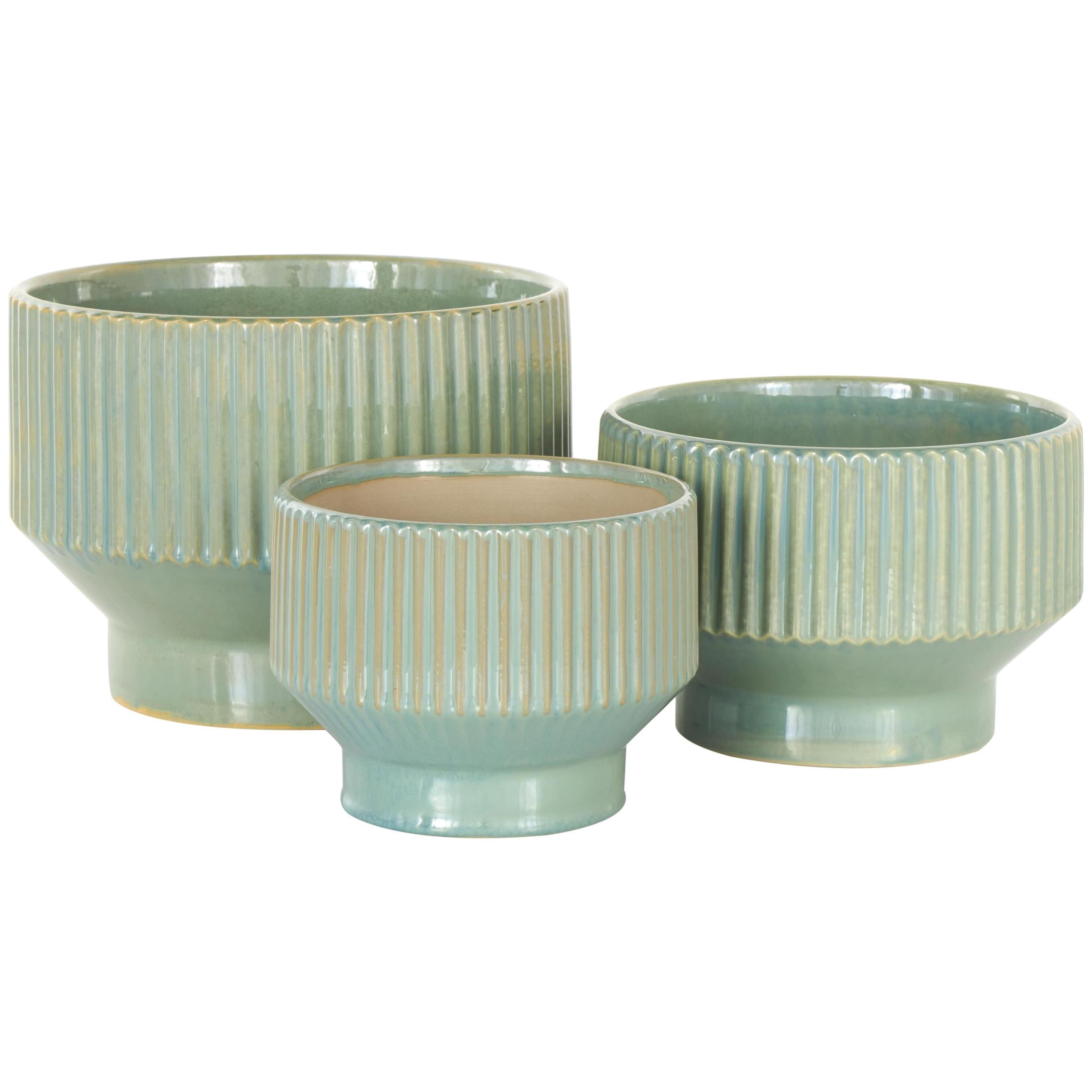 DecMode 10", 8" and 7"W Wide Green Ceramic Planter with Linear Grooves and Tapered Bases (3 Count)