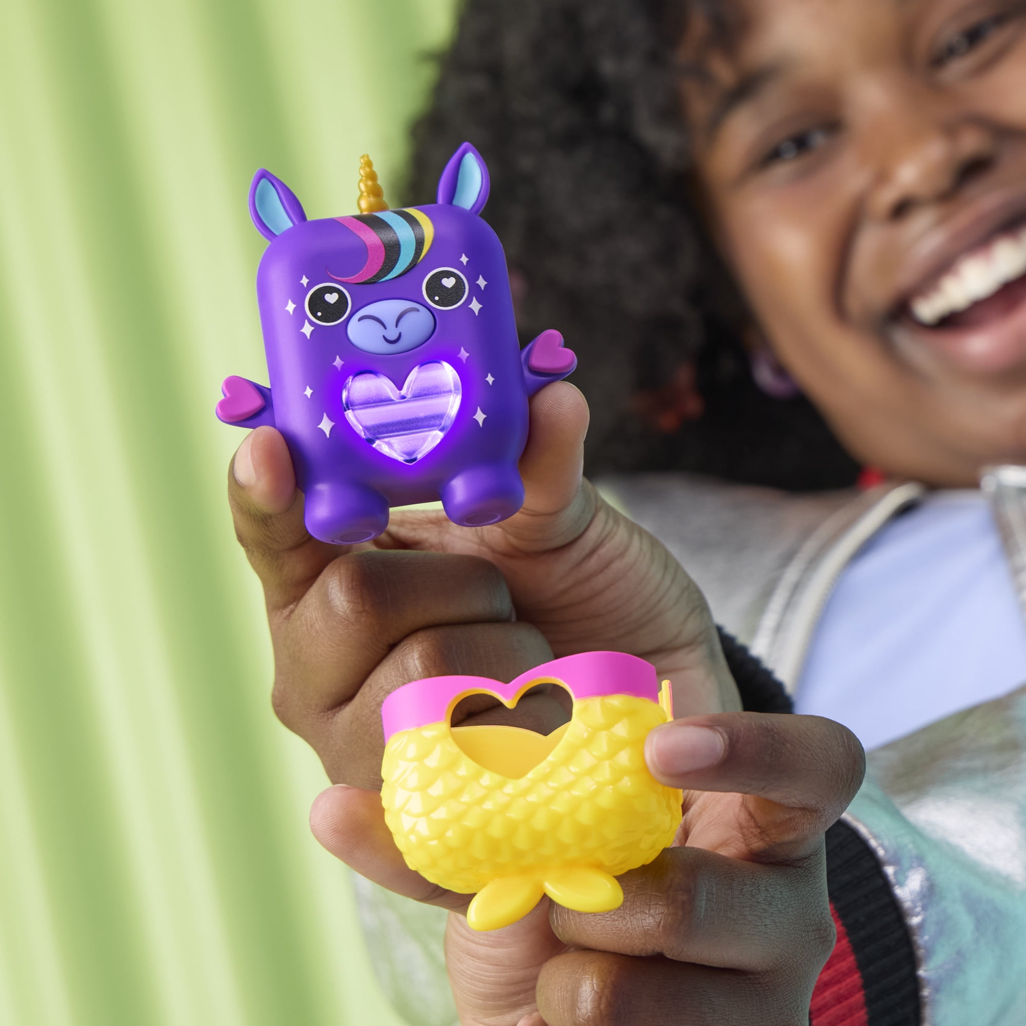 NANO-MALS Stardream the Unicorn Electronic Fidget Pet