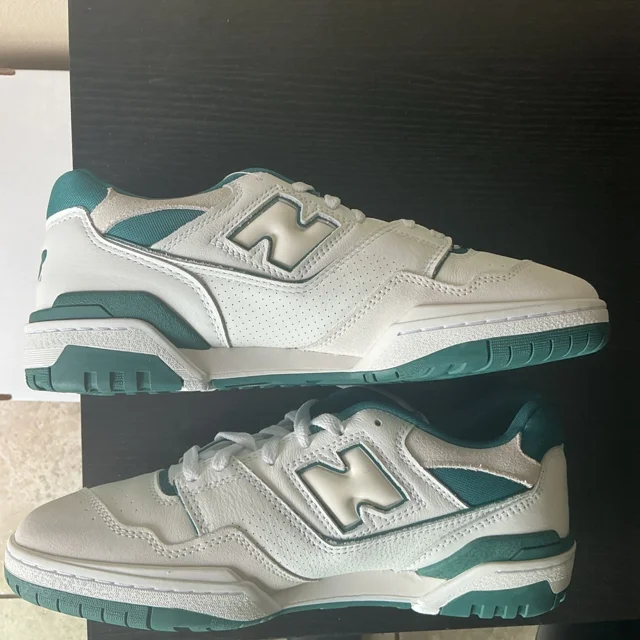 New Balance 550 - BB550STA - White/ Green - Men’s Size 9.5 - NEW!