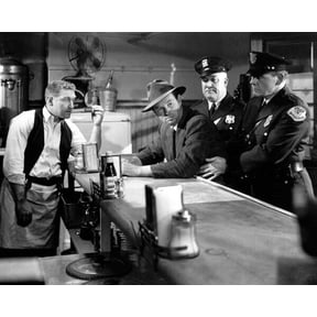 The Asphalt Jungle 1950 Sterling Hayden sits at diner counter cops 11x17 poster