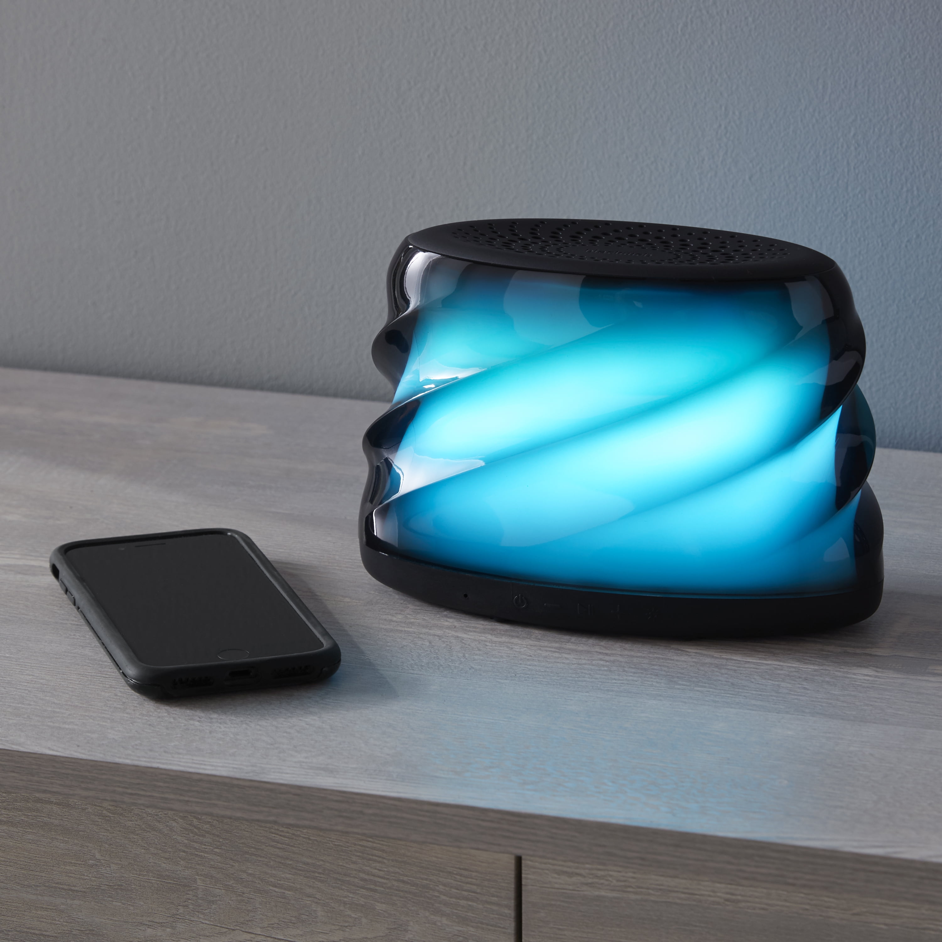 blackweb color changing speaker