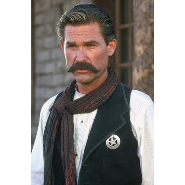 Tombstone Kurt Russell As Wyatt Earp 24x36 Poster Walmart Com Walmart Com