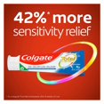 thumbnail image 2 of Pasta de dientes Colgate Total Whitening Gel 140 ml (paquete de 2), 2 of 9