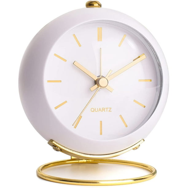 AVEKI Alarm Clock, Battery Operated Desk Clocks with Light, Silent No