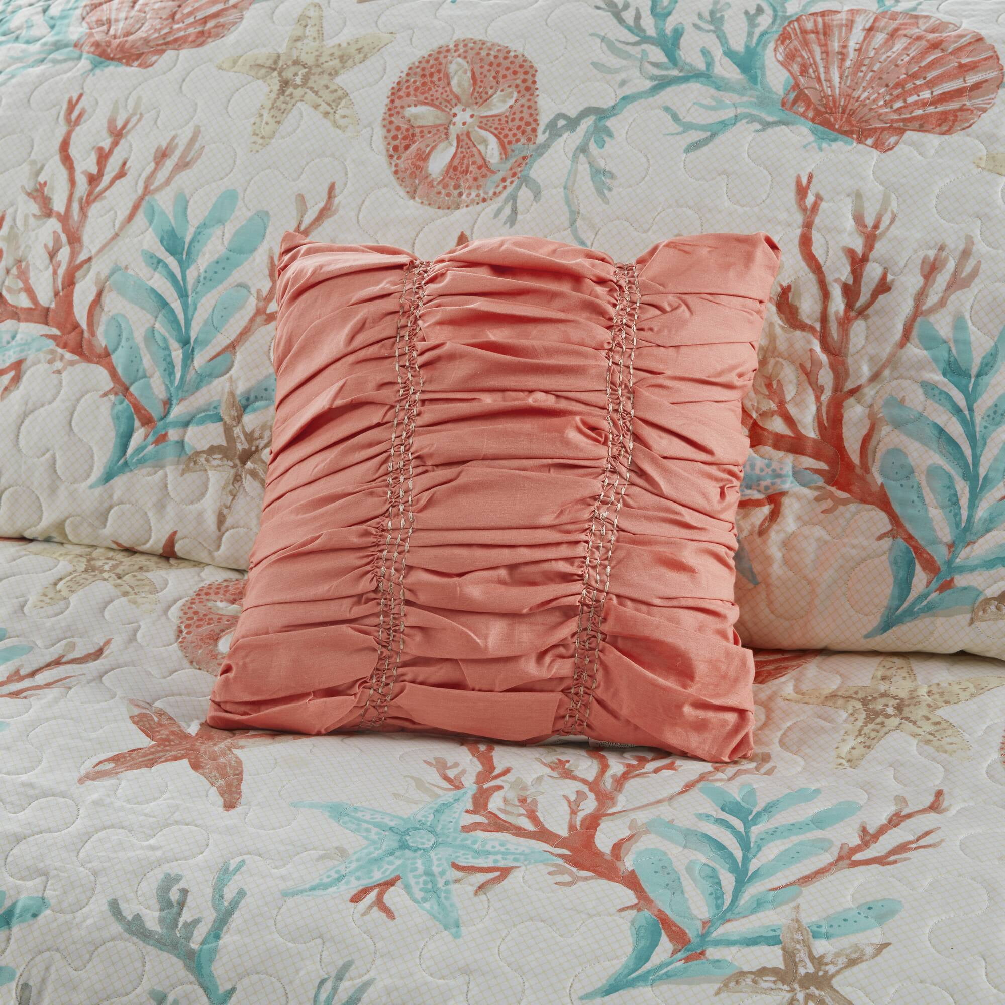 Madison Park Coastal Patterned 6-Piece King/Cal King Reversible Sateen Coverlet Quilt Set, Coral