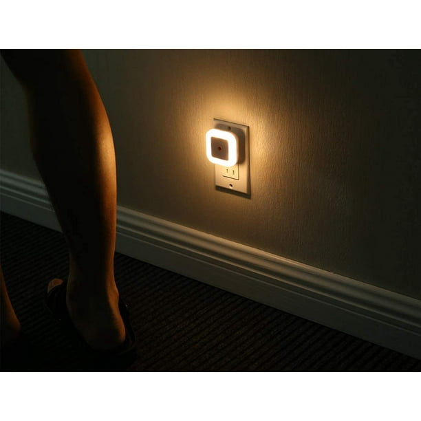Sycees Plug in LED Night Light with Dusk to Dawn Sensor for Bedroom Bathroom Kitchen Hallway Stairs Warm White 6 Pack