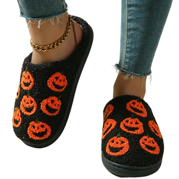 KEVCHE Halloween Cute Pumpkin Cotton Closed Toe Slippers for Women, Soft Warm Indoor House Foam Slippers, Cozy Fluffy Fall Winter Home Footwear for Bedroom Comfort