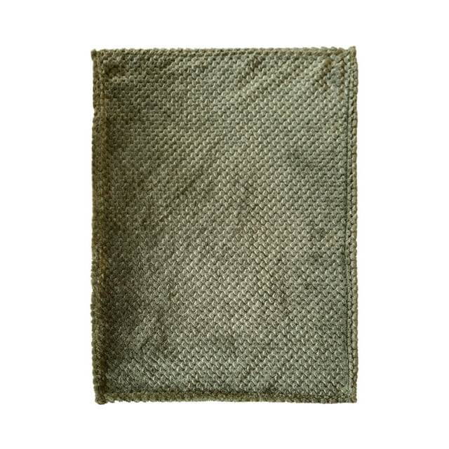 Thickened Carrot Pet Blanket, Flange Edge Design, Soft Microfiber Material, Small Size for Cats, Warm Insulation, Machine Washable, for Indoor-Outdoor Use, Stain-Resistant, Quiet Fabric, Akmoler