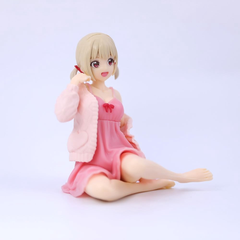 Kisaragi Chisato Figure Pink sleepwear Sitting Kisaragi Chisato Anime Figures 12cm/4.7inch Handmade PVC Statues Collectible Souvenirs Gifts
