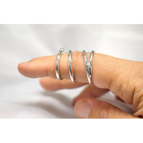 SS DESIGNS Sterling Silver Spiral Splint Ring for Thumb and Trigger Finger Support | Adjustable Wrap-Around Splint Ring for Rheumatoid Arthritis & EDS Joint Relief