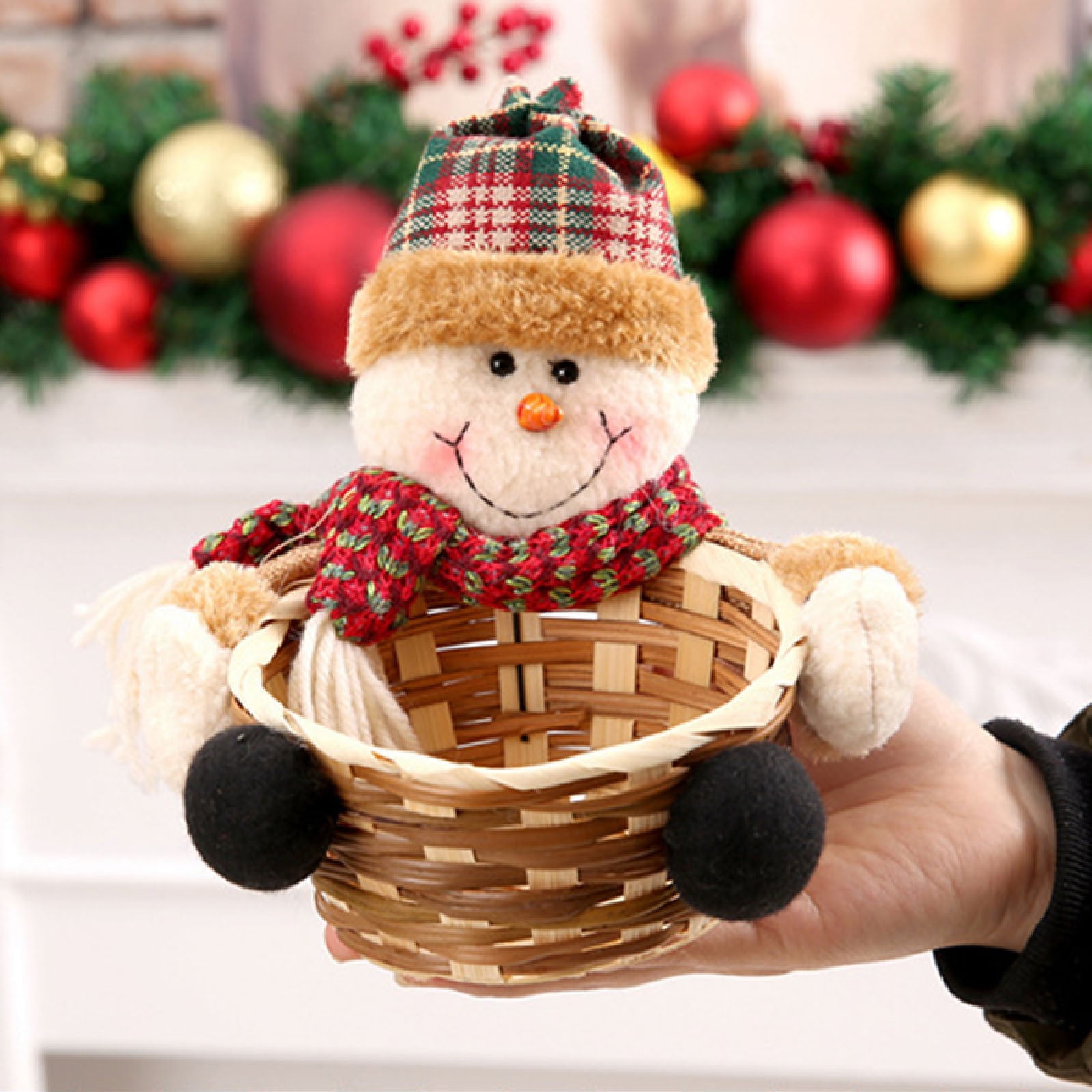 A Christmas Candy Storage Basket Bamboo Candy Dishes Holders Desktop Ornament Decoration Party Supplies Santa Claus Snowman Reindeer Gift for Kids 
