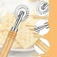 thumbnail image 2 of Rueda cortadora de masa, rueda cortadora profesional para hacer pasta con rodillo, cortadora para hacer fideos, ravioles y pizzas para cocina, 2 of 6