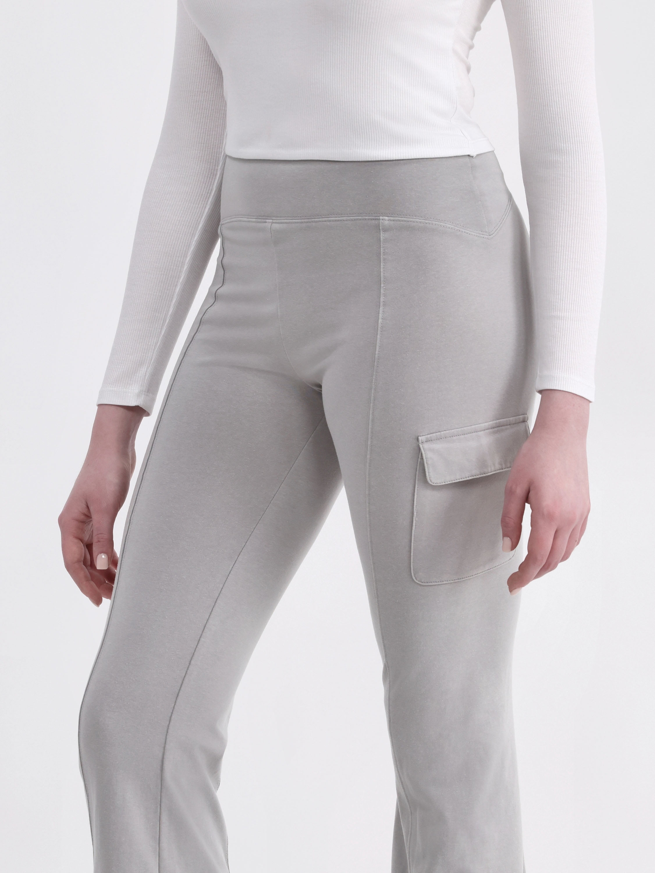 パンツ C/N WASHER CURVED FLARE WIDE CARGO InstaStretch Feisty Curvy Low Rise Relaxed Cargo Pants