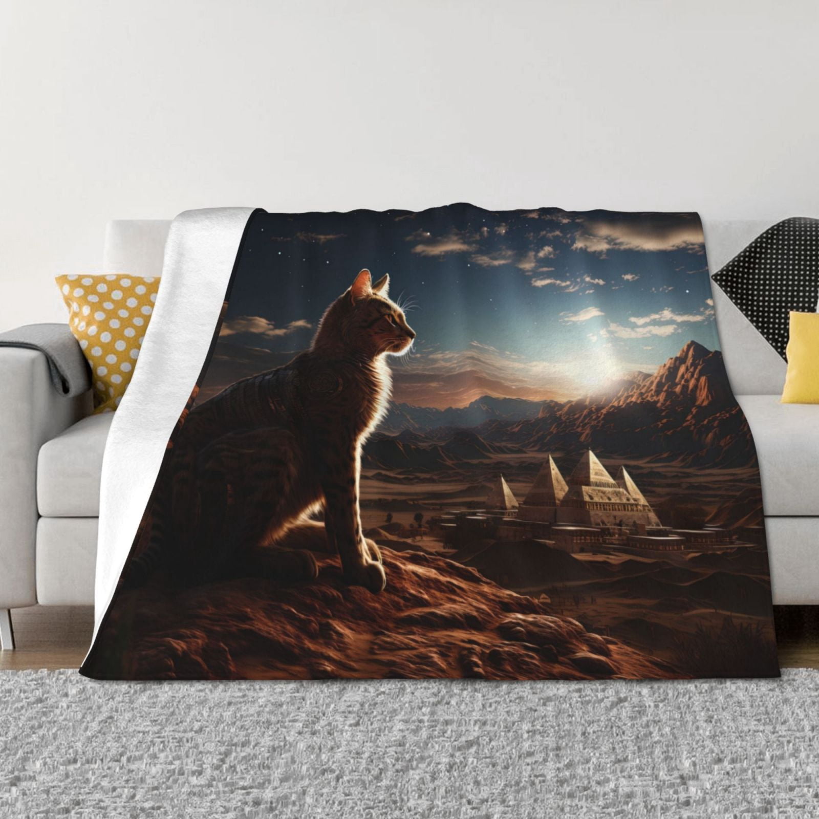 Cauagu Pyramid Desert Cat Pattern Fleece Throw Blanket, Horizontal Fleece Bedding Home Decor for Couch & Bed All Season Use-40"x30"