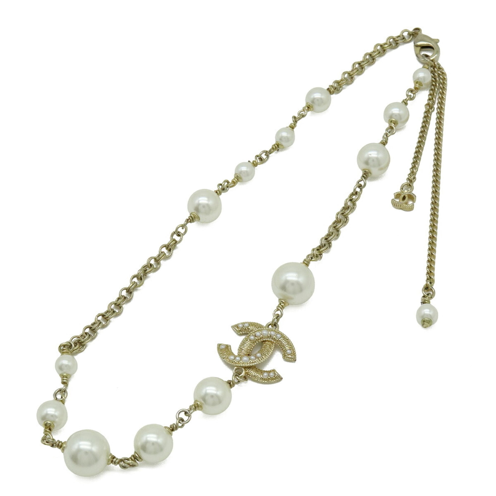 Coco Chanel Pearl Necklace