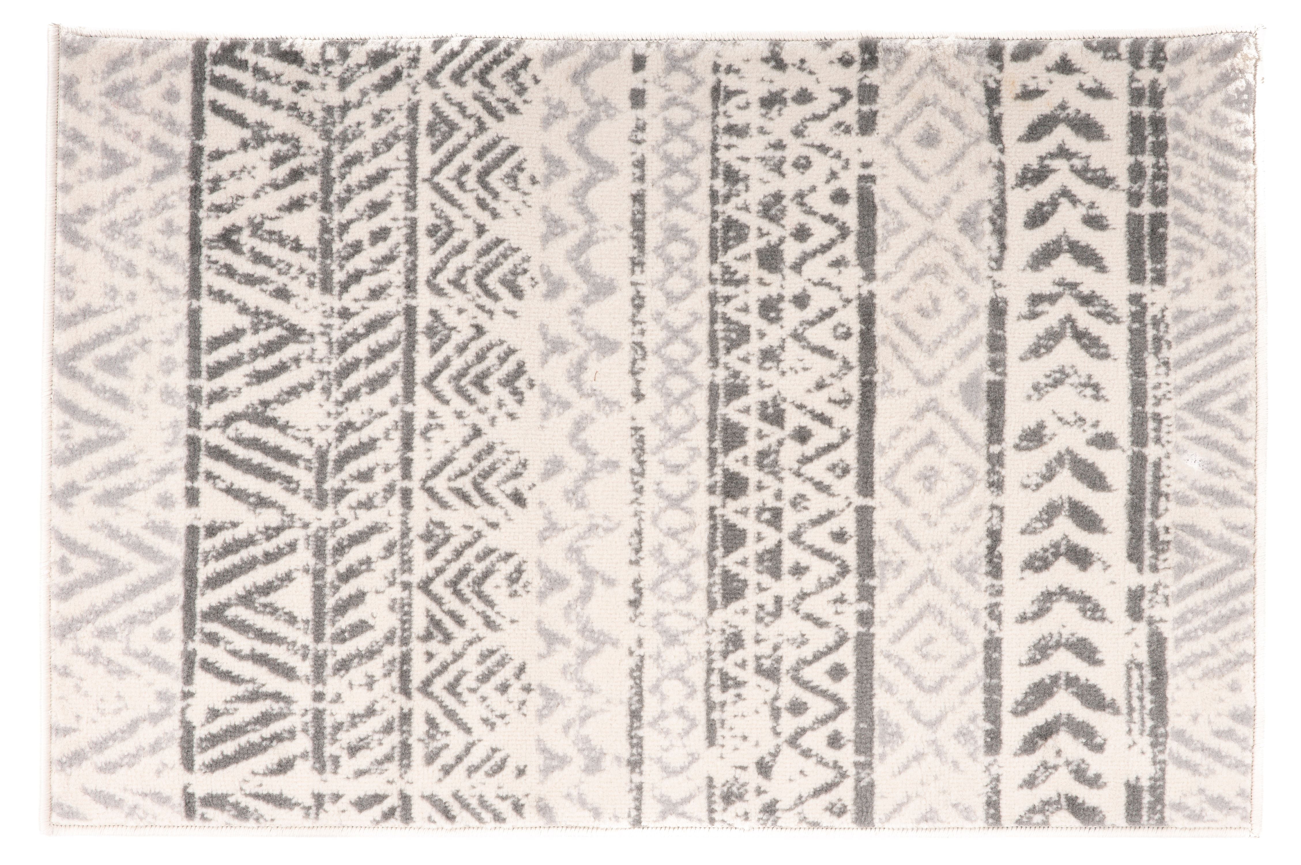 Photo 1 of *Dirty from previous use*
Geometric Bohemian Design Rug 2' x 3' Gray