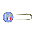 thumbnail image 1 of Broche de Metal Antiguo Unbranded Soy de Canada M, 1 of 3
