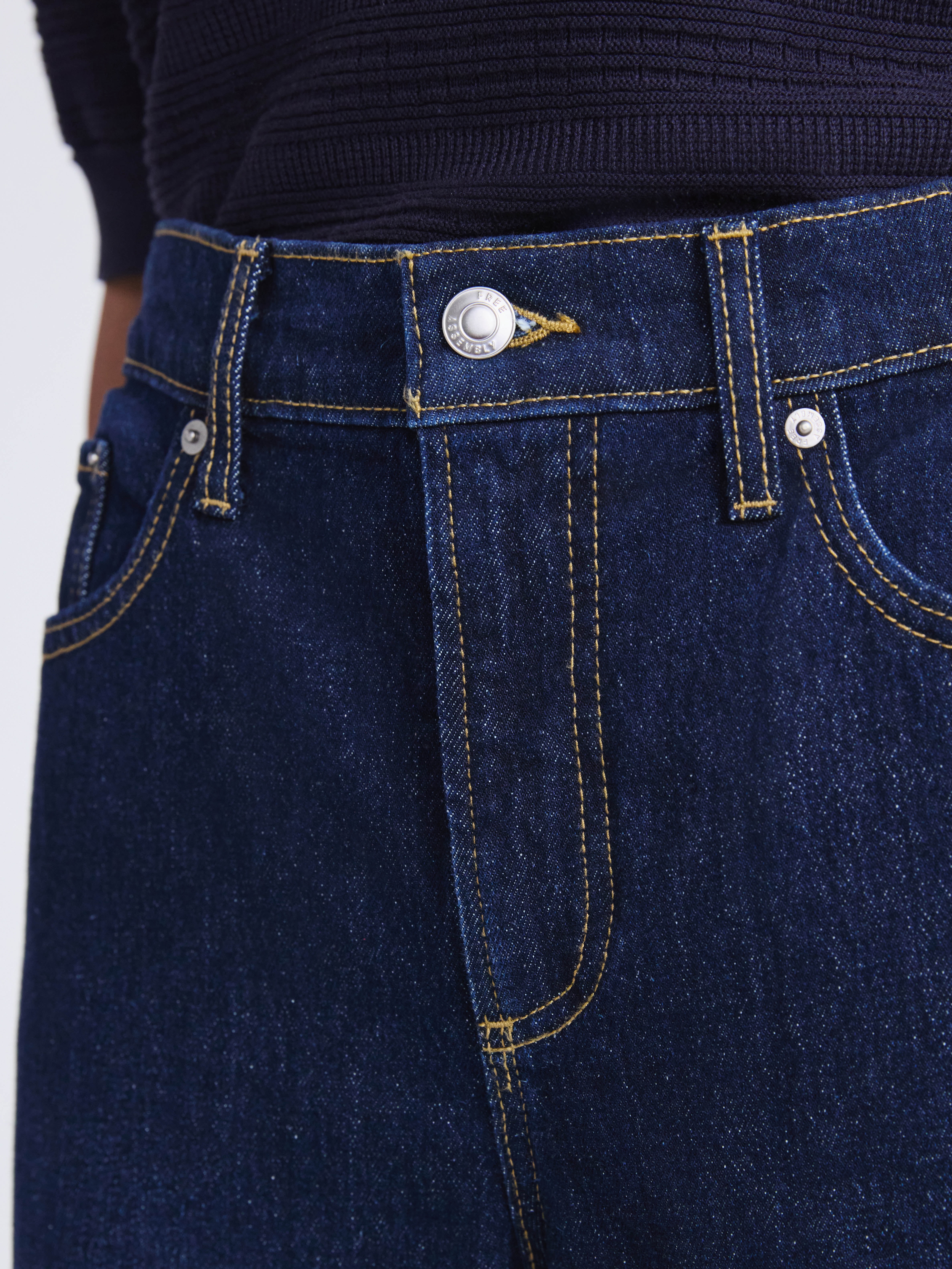 Free Assembly Women's Midrise Relaxed Ankle Jeans, 27.5" Inseam Sizes 0-18