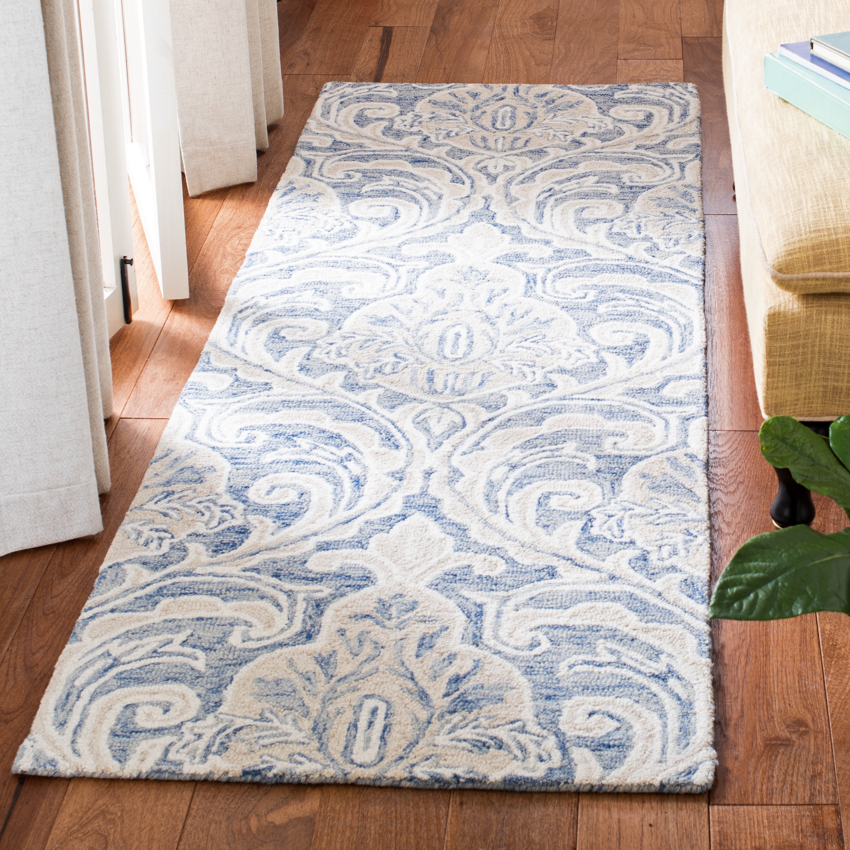SAFAVIEH Micro-Loop Cornelius Floral Runner Rug, Blue/Ivory, 2'3" x 9'