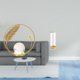 thumbnail image 2 of Soporte decorativo de cristal para figurita, ideal para pasillo, chimenea, dormitorio u oficina. Incluye organizador transparente para brochas de maqu, 2 of 8