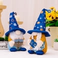 thumbnail image 4 of Figuras de gnomos de Hanukkah para decorar chimeneas y estantes., 4 of 8